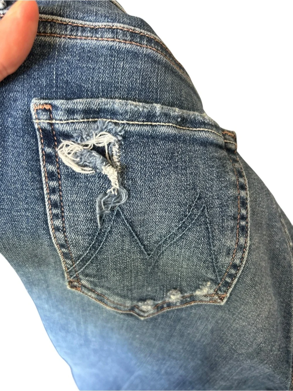MOTHER Denim The Insider Crop Step Chew Jeans in Dancing On Coals Sz 25